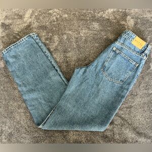 MOTEL Women's Cut Out Straight Leg Denim Blue Jean, Mid Wash, Size XS/33L